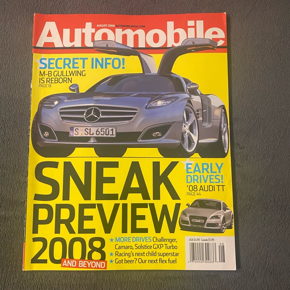 😸Free with bundle😸 Automobile Magazine. August 2006 issue.